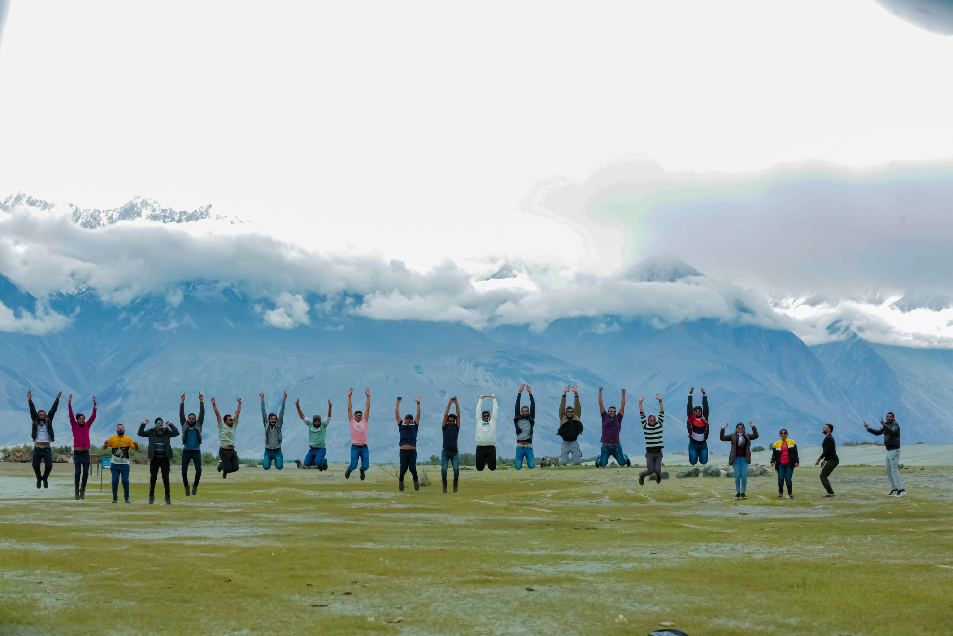 Leh Ladakh Group Tour With Umling La
